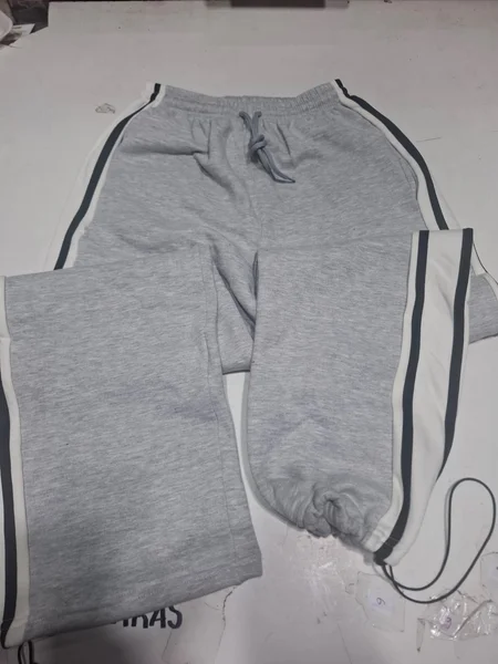 Pantalon Frisado Tipo BAGGY
